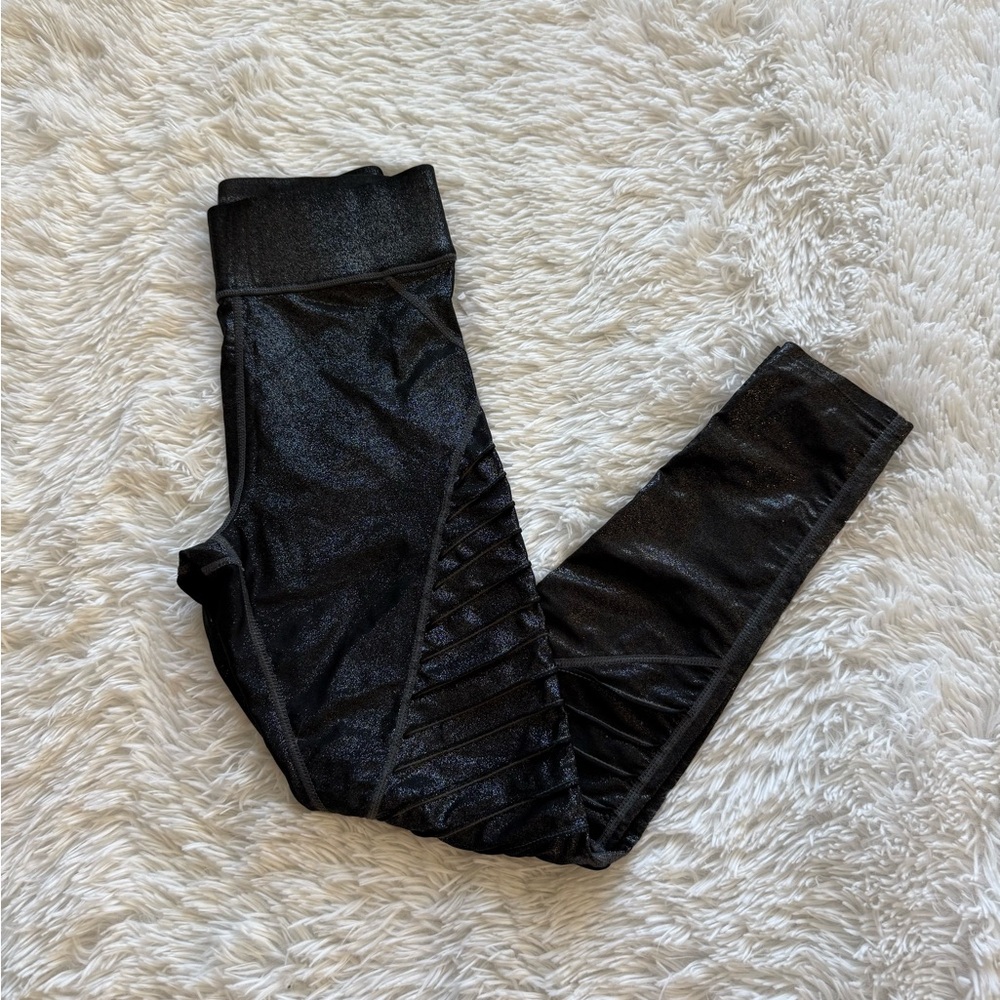 Carbon38 Black Shimmer Moto Leggings - Picture 16 of 16